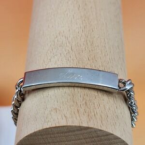 Silver Tone Sue ID Bracelet Chunky Curb Chain Engraved Name Vintage Jewelry